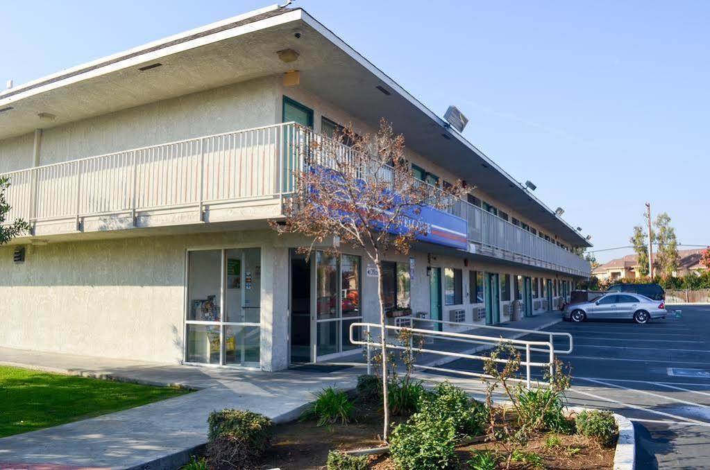 Motel 6-Bakersfield, Ca - Airport Exterior photo
