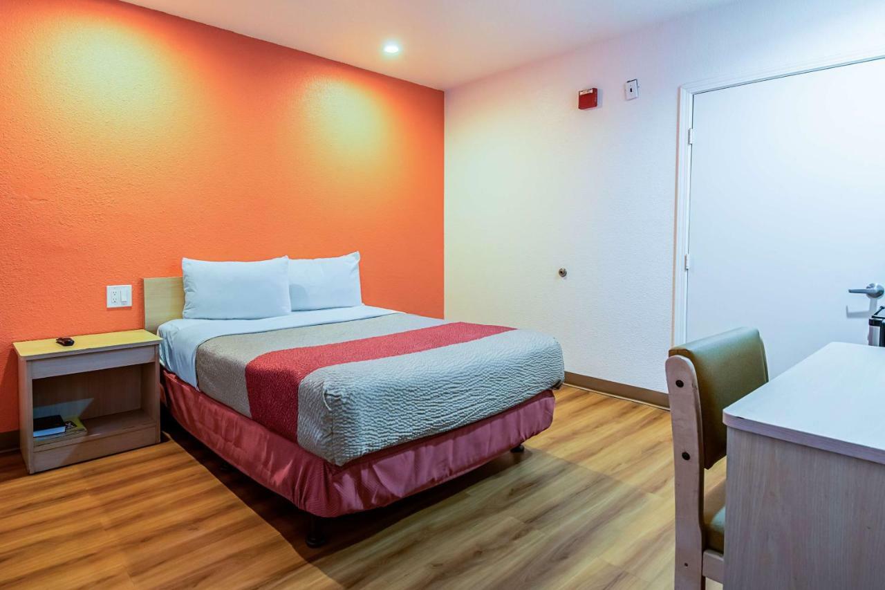 Motel 6-Bakersfield, Ca - Airport Exterior photo